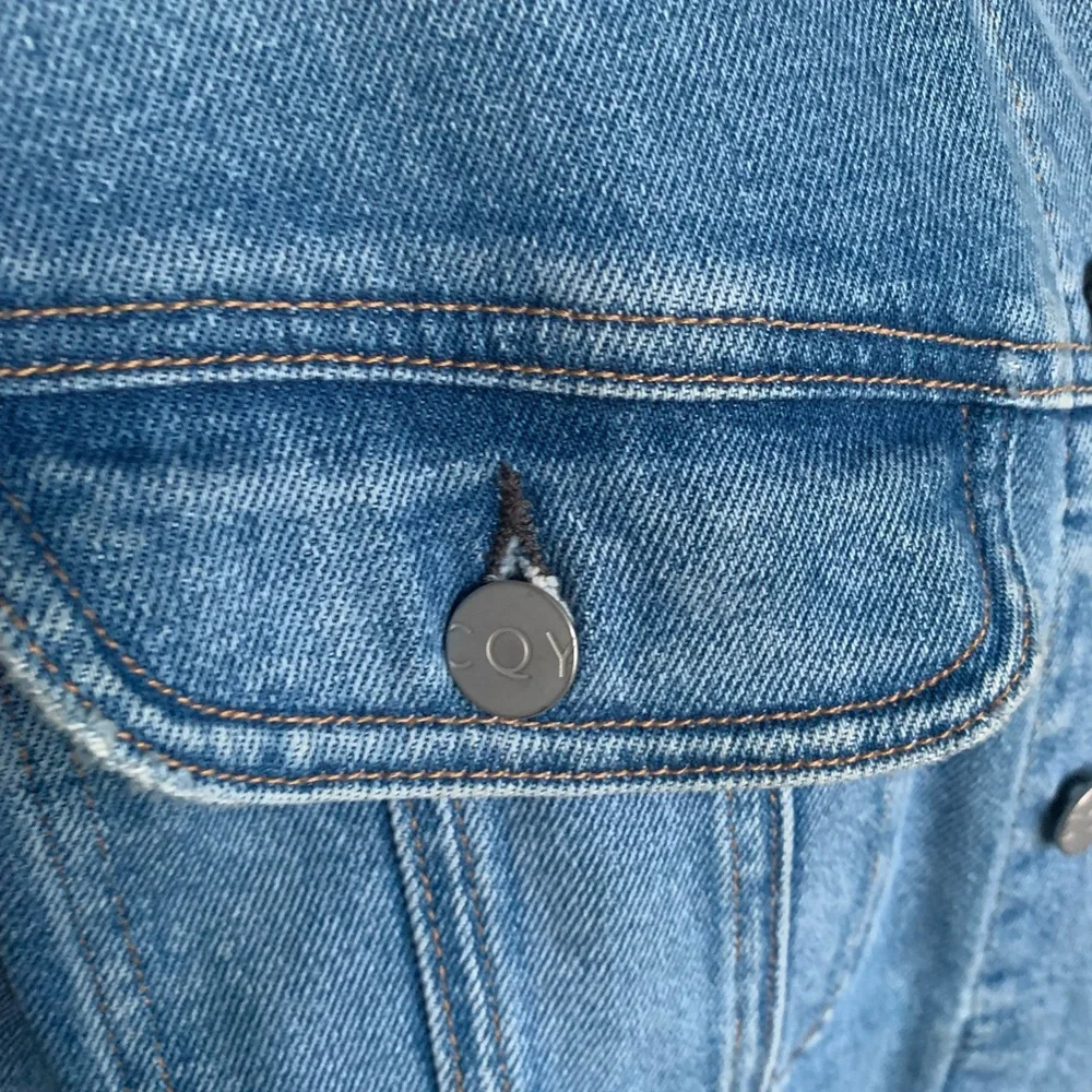 CQY Denim Harper Jacket. Luxury denim, Size Small - Picture 9 of 13